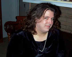 325_b.JPG (36842 bytes)