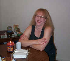 325_e.JPG (34558 bytes)